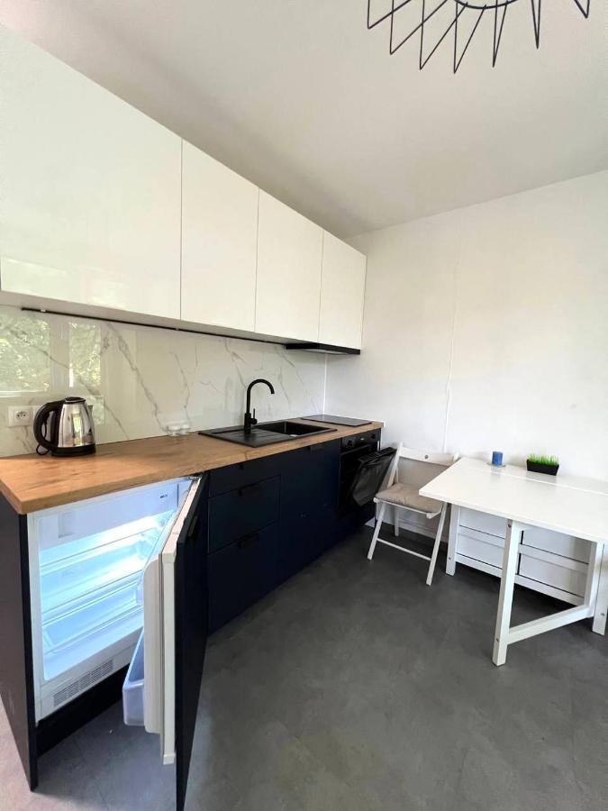 Quiet Apartment Near The Park, Metro, Centre, Wi-Fi - By Hik Apartments Warschau Exterior foto