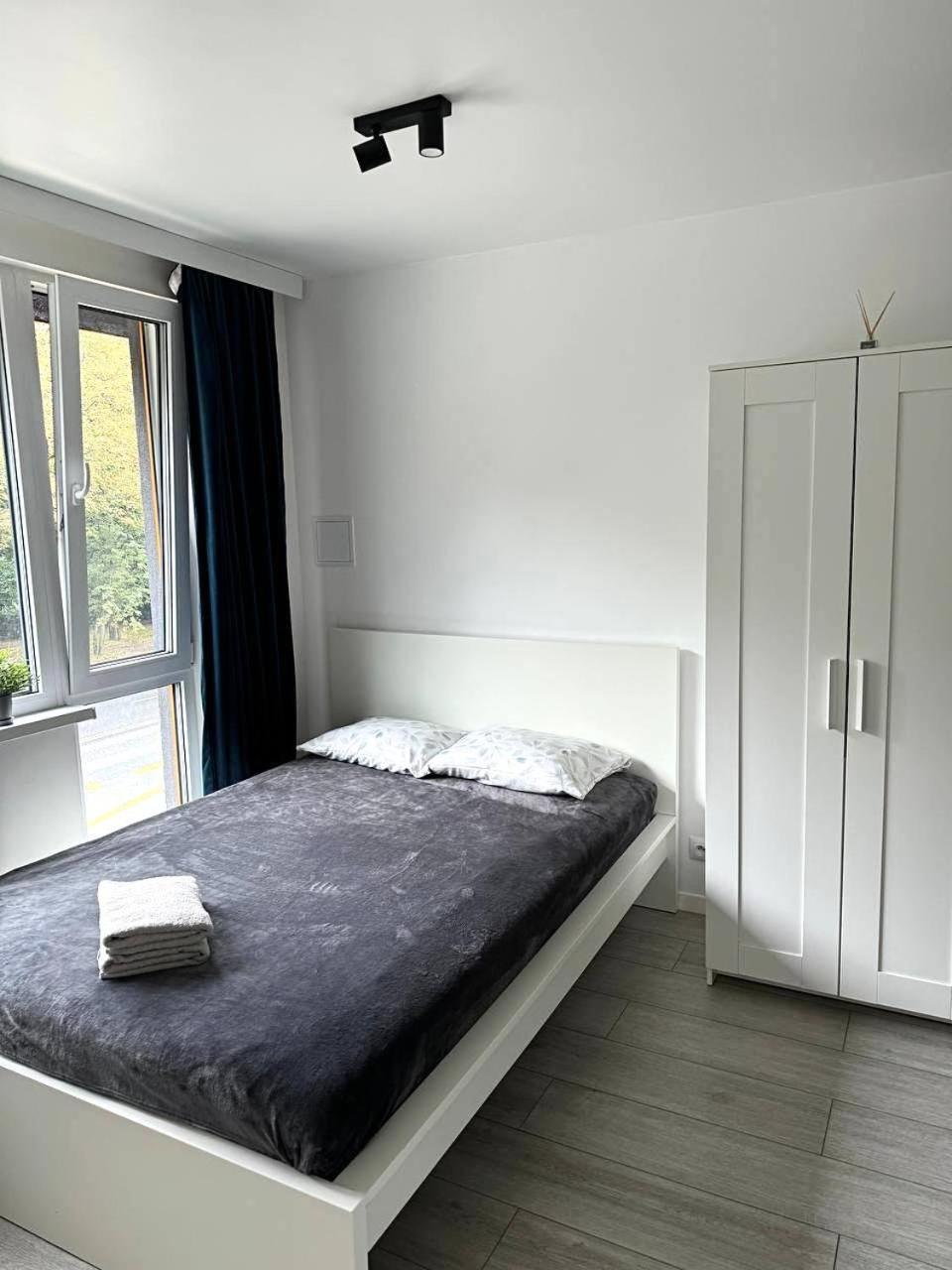 Quiet Apartment Near The Park, Metro, Centre, Wi-Fi - By Hik Apartments Warschau Exterior foto