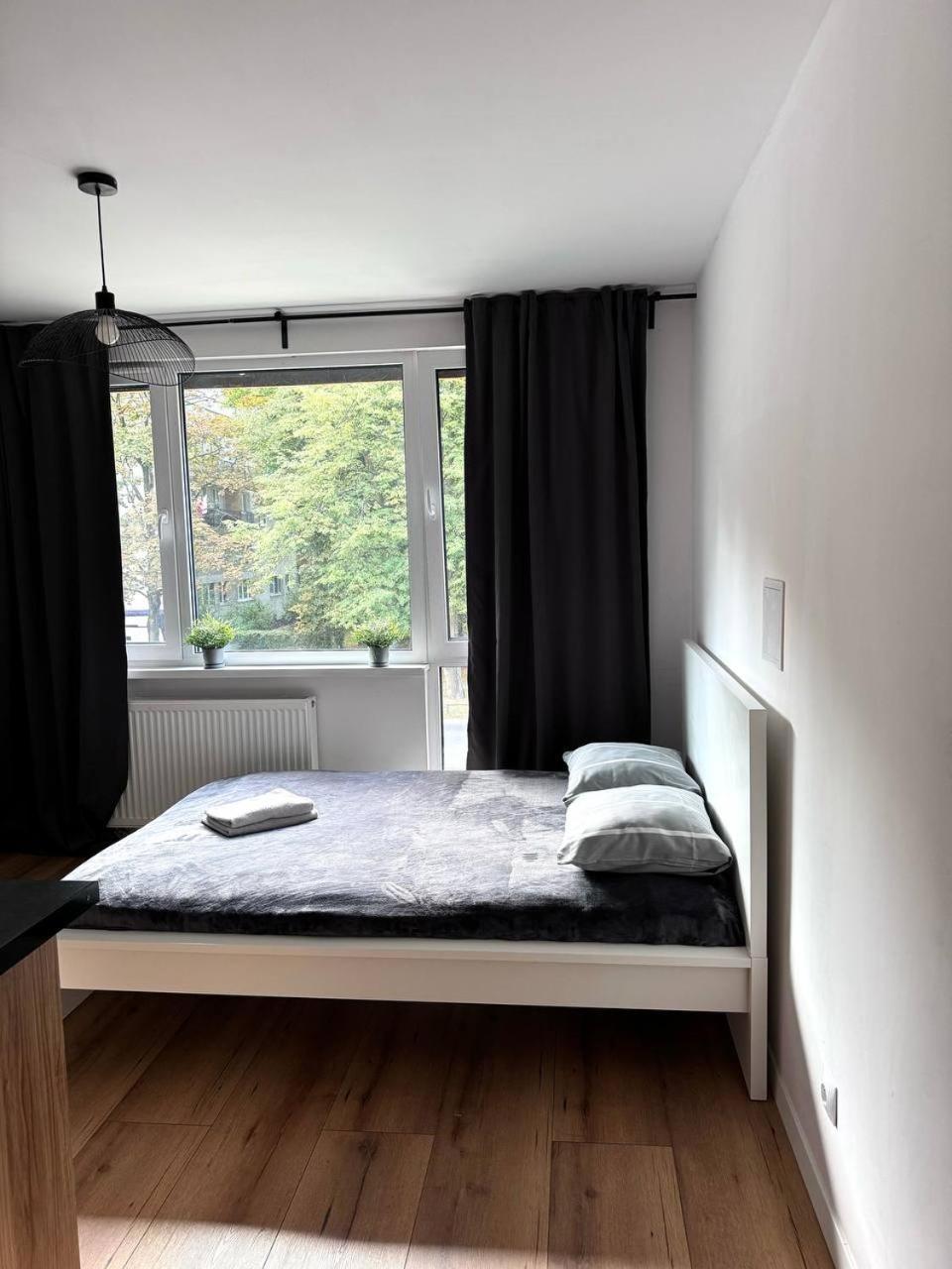 Quiet Apartment Near The Park, Metro, Centre, Wi-Fi - By Hik Apartments Warschau Exterior foto